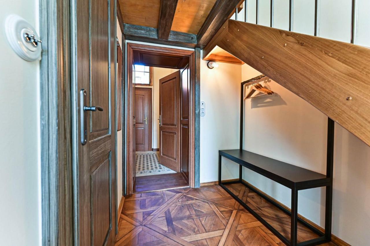Apartment Nebovidy II - Air Conditioning - Historic City Center — Photos 3
